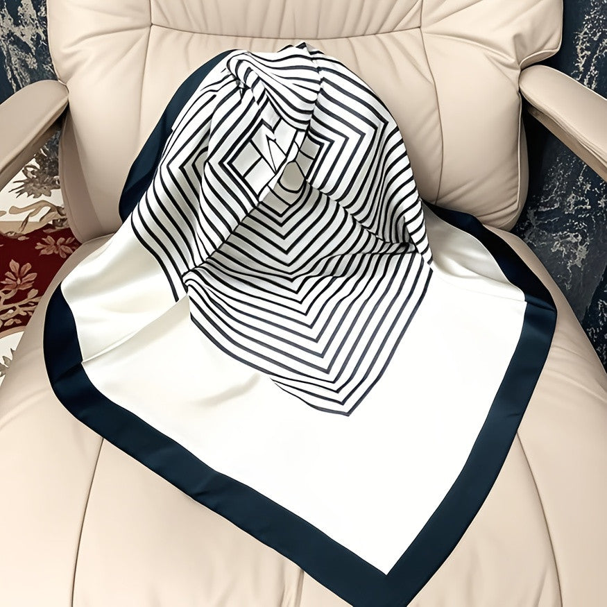 Pañoleta Blanco Rayas